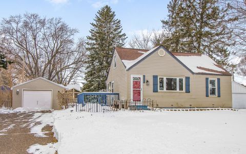 5357 Raymond Avenue Mounds View MN 55112