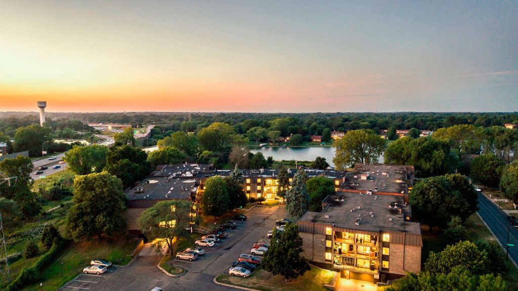 Photo of 4201 Lakeside Avenue N #214, Brooklyn Center, MN 55429 (MLS # 7113954)