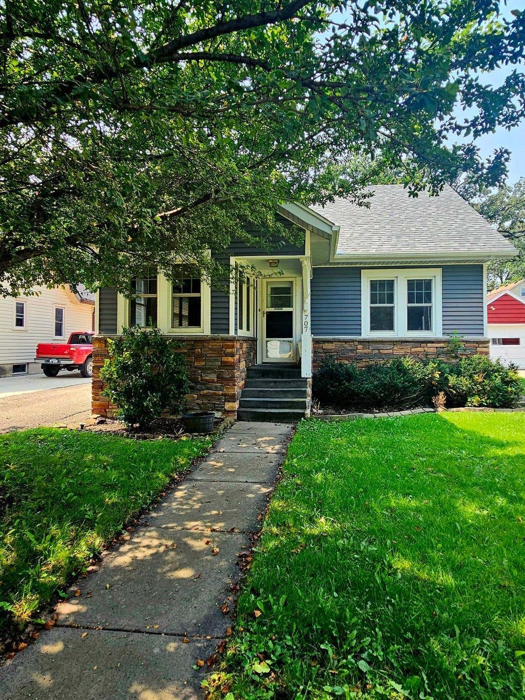 Photo of 707 7th Street NW, Austin, MN 55912 (MLS # 7127049)