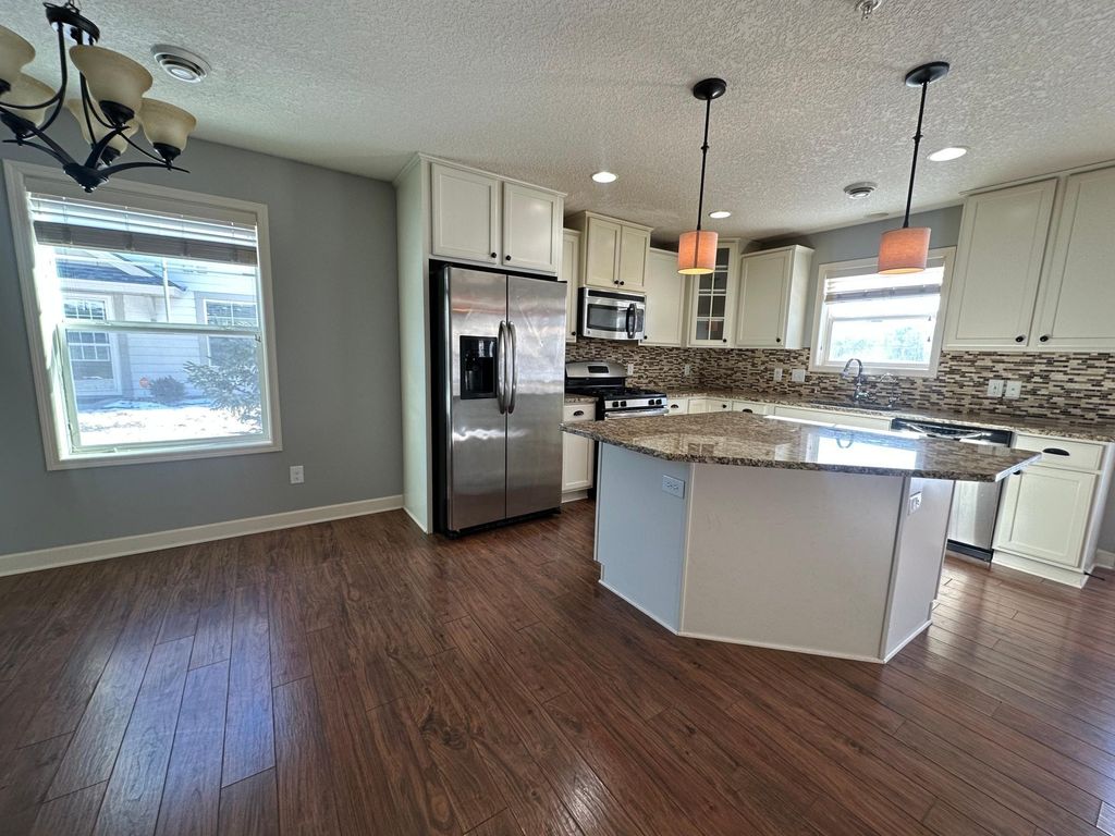 Photo of 3288 Red Oak Trail, Medina, MN 55340 (MLS # 7015288)