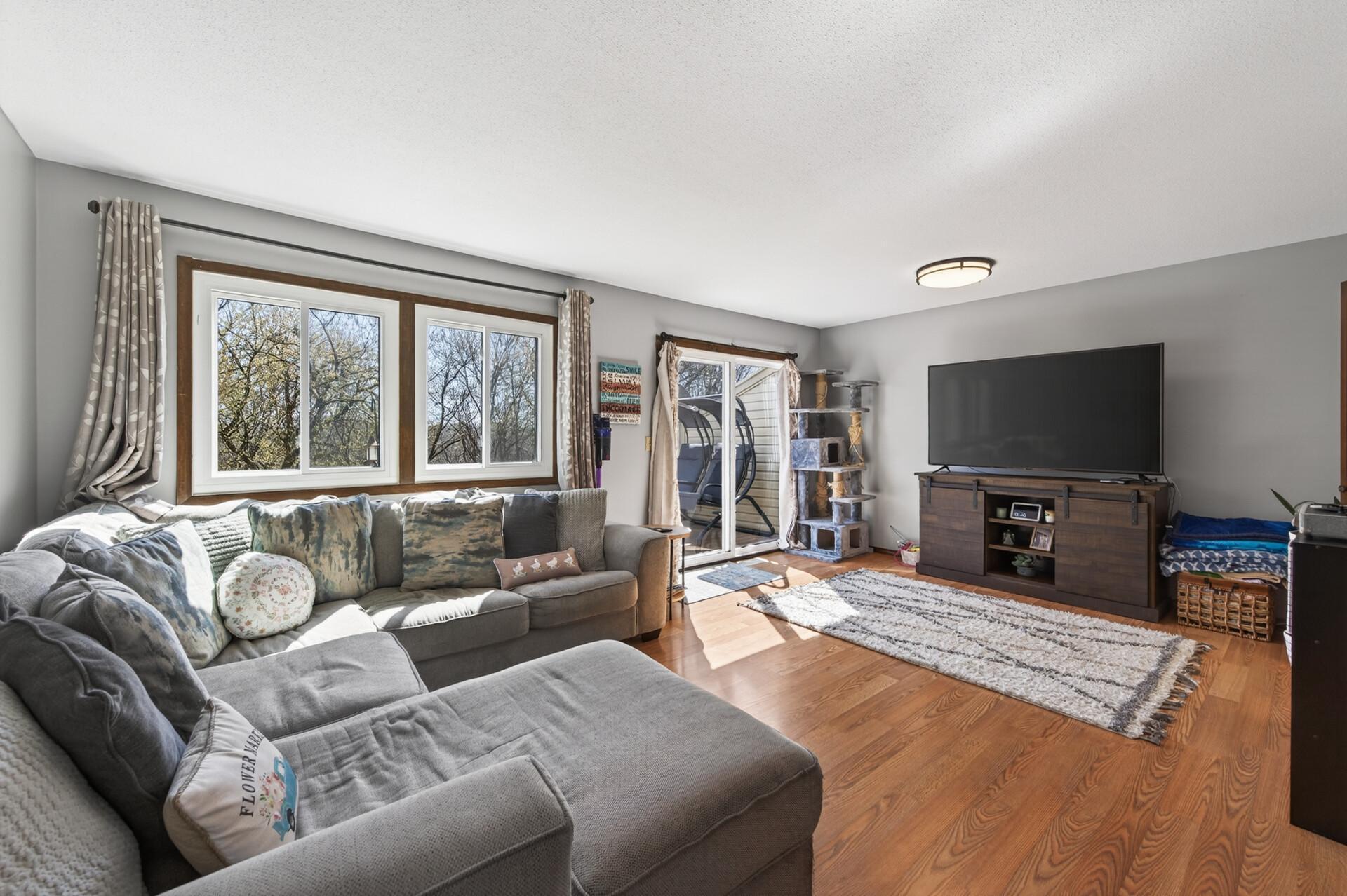 12293 Drake Street NW