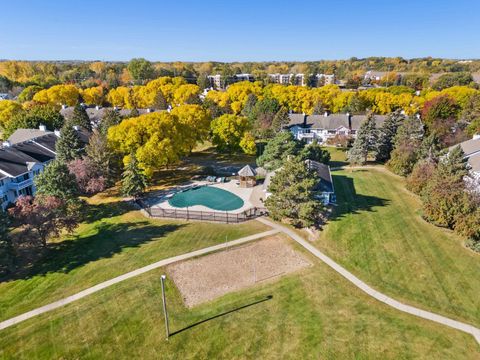 3566 Blue Jay Way 205 Eagan MN 55123