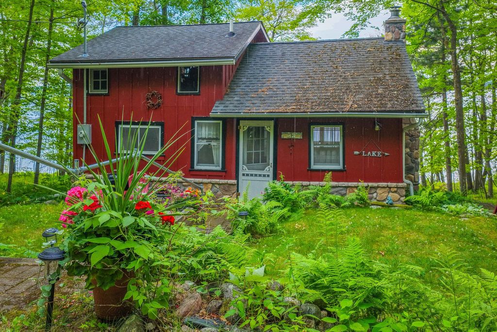 Photo of 20876 S Moose Point Road, Grand Rapids, MN 55744 (MLS # 7111068)