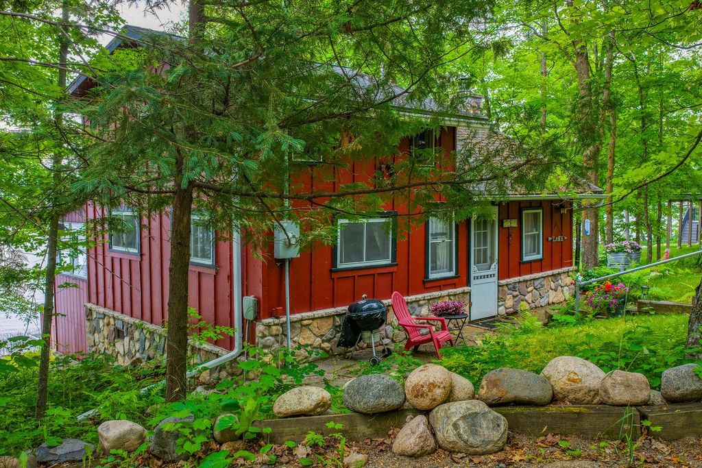 Photo of 20876 S Moose Point Road, Grand Rapids, MN 55744 (MLS # 7111068)