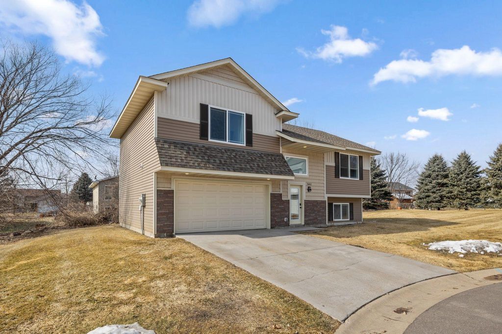 Photo of 30682 Revere Avenue, Shafer, MN 55074 (MLS # 7031437)