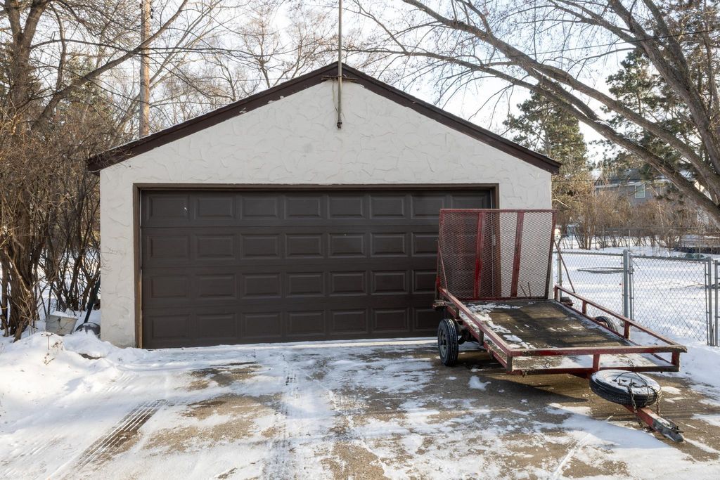 Photo of 11725 Bittersweet Street NW, Coon Rapids, MN 55433 (MLS # 7010979)