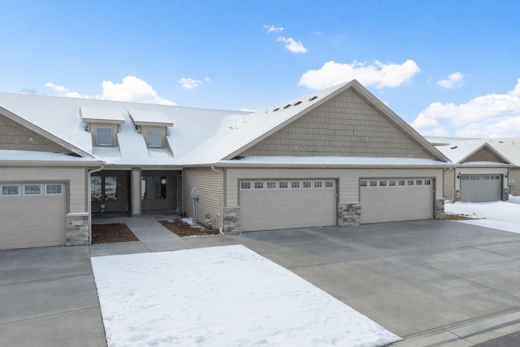 Photo of 652 Shardlow Place NE, Byron, MN 55920 (MLS # 7016819)
