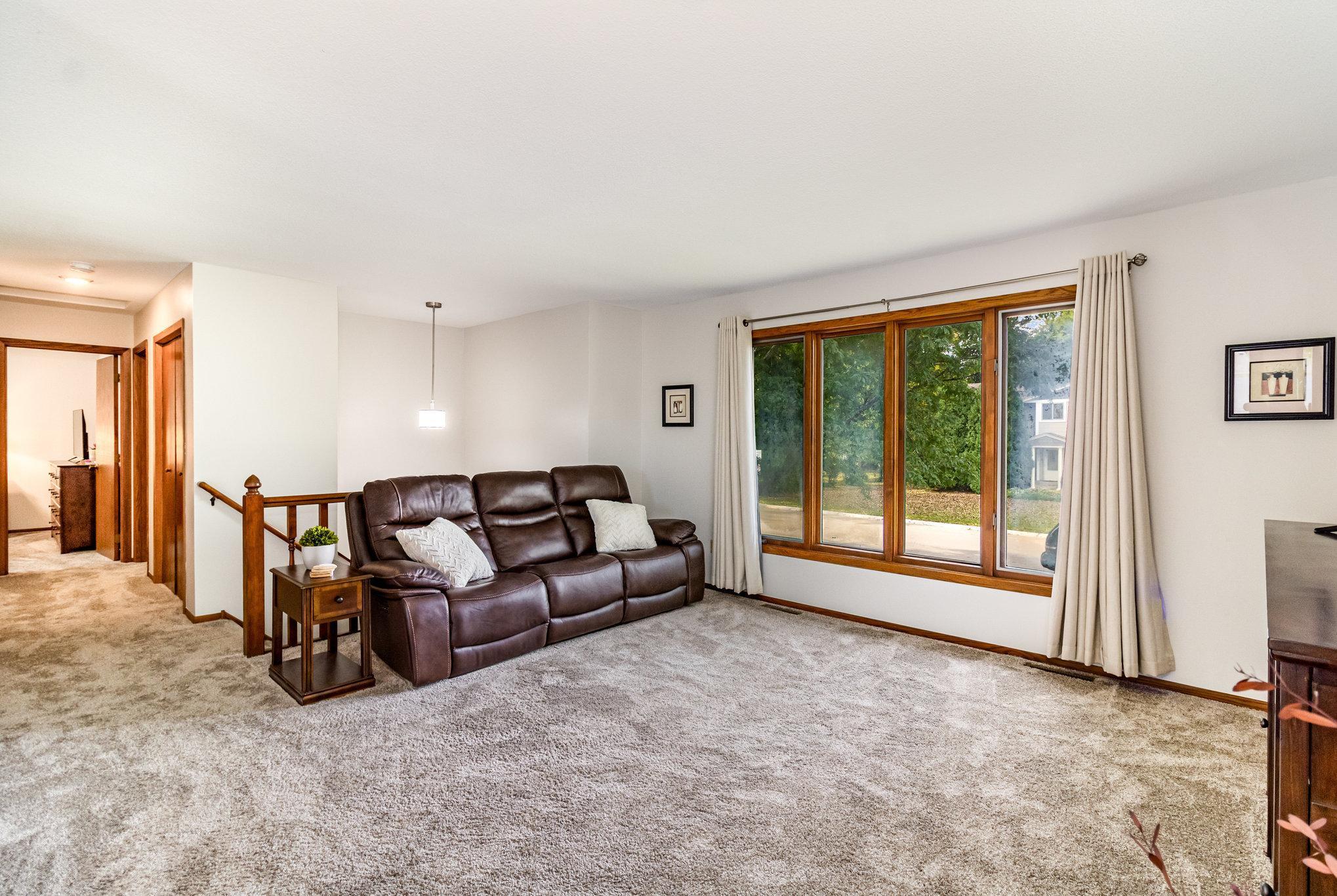 3120 Greenbrier Street