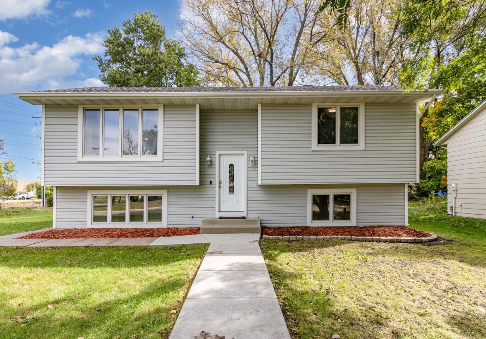 3120 Greenbrier Street