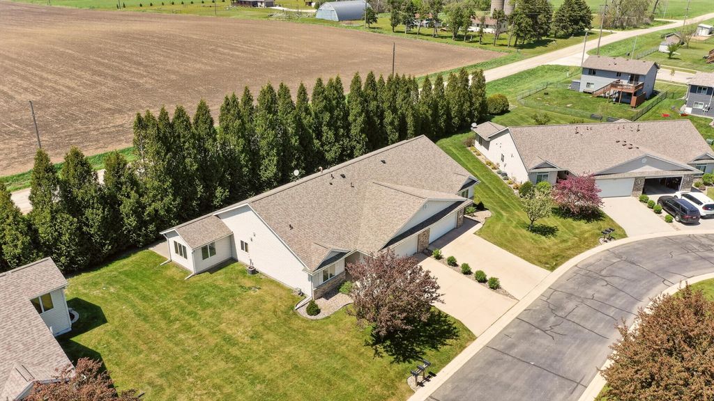 Photo of 612 15 1/2 Avenue NW, Kasson, MN 55944 (MLS # 7074499)