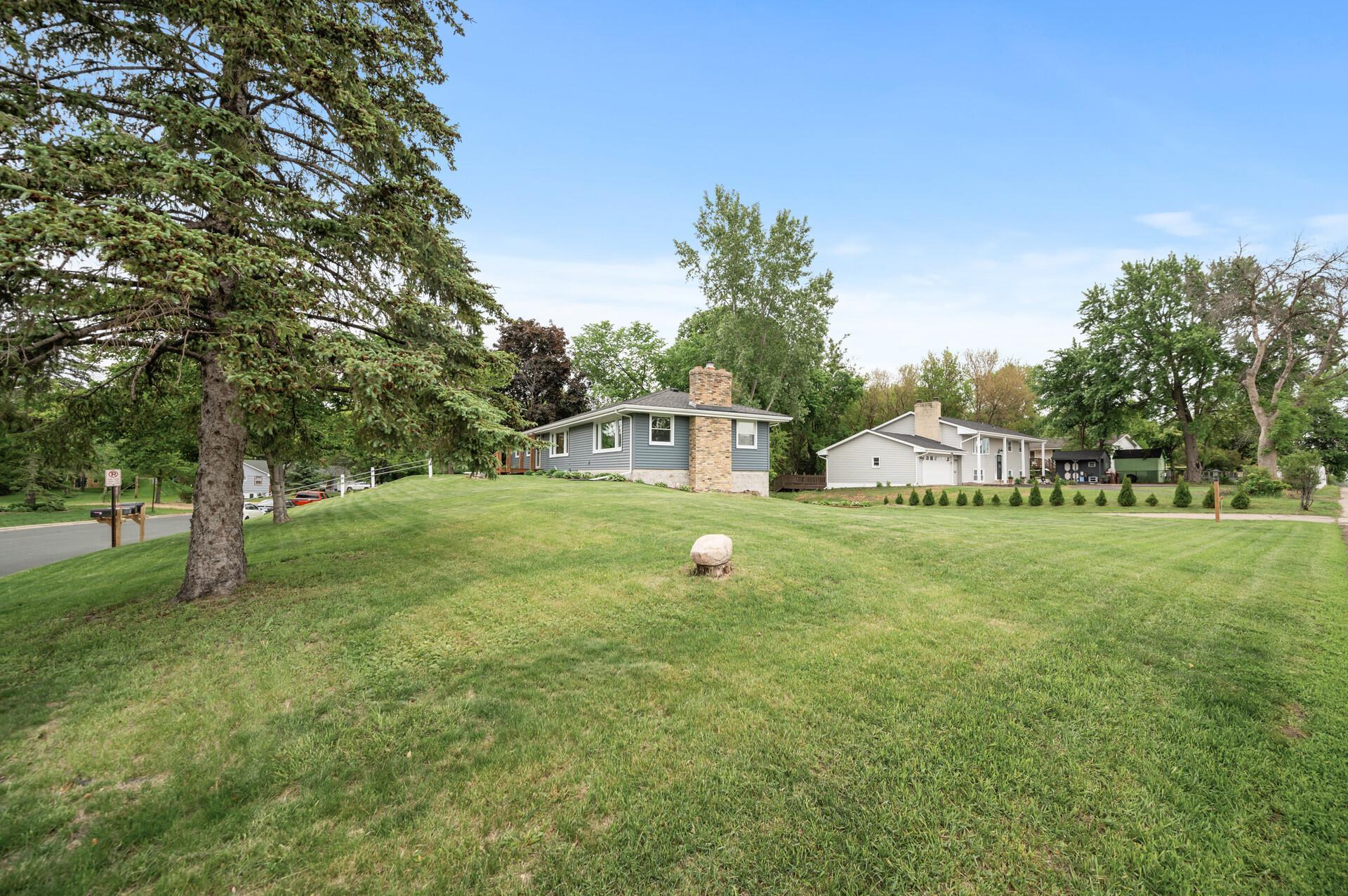 3819 W 103rd Street