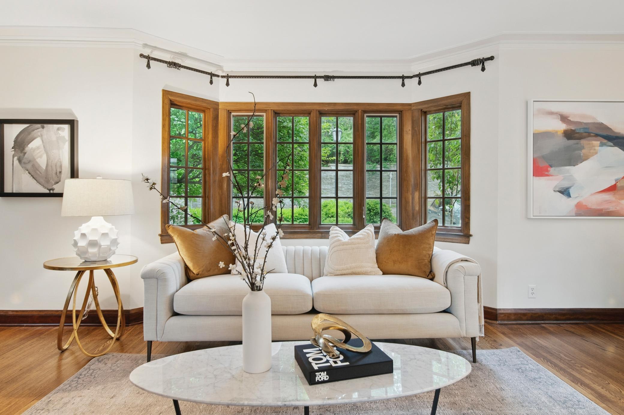 76 Groveland Terrace