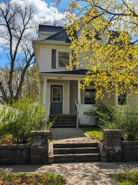 Photo of 214 S 5th Street, Montevideo, MN 56265 (MLS # 6824706)