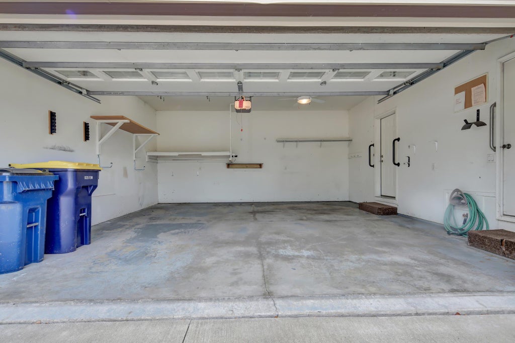 Photo of 1020 S Oak Street, Lake City, MN 55041 (MLS # 7148721)