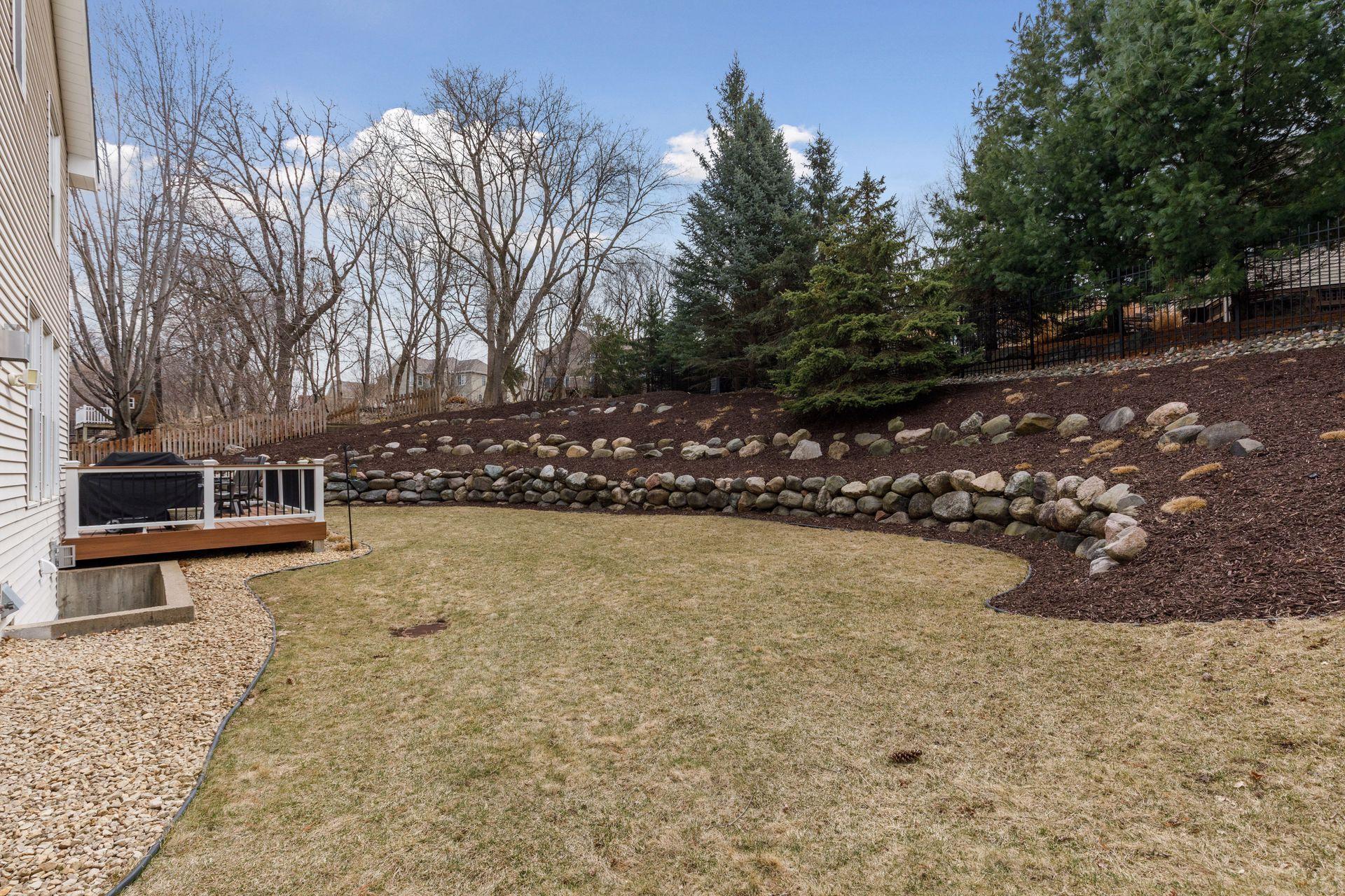 1492 Pinetree Pass