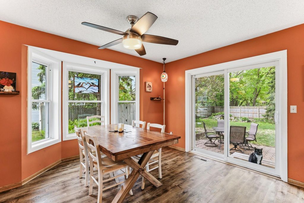 Photo of 1401 88th Avenue N, Brooklyn Park, MN 55444 (MLS # 7080108)