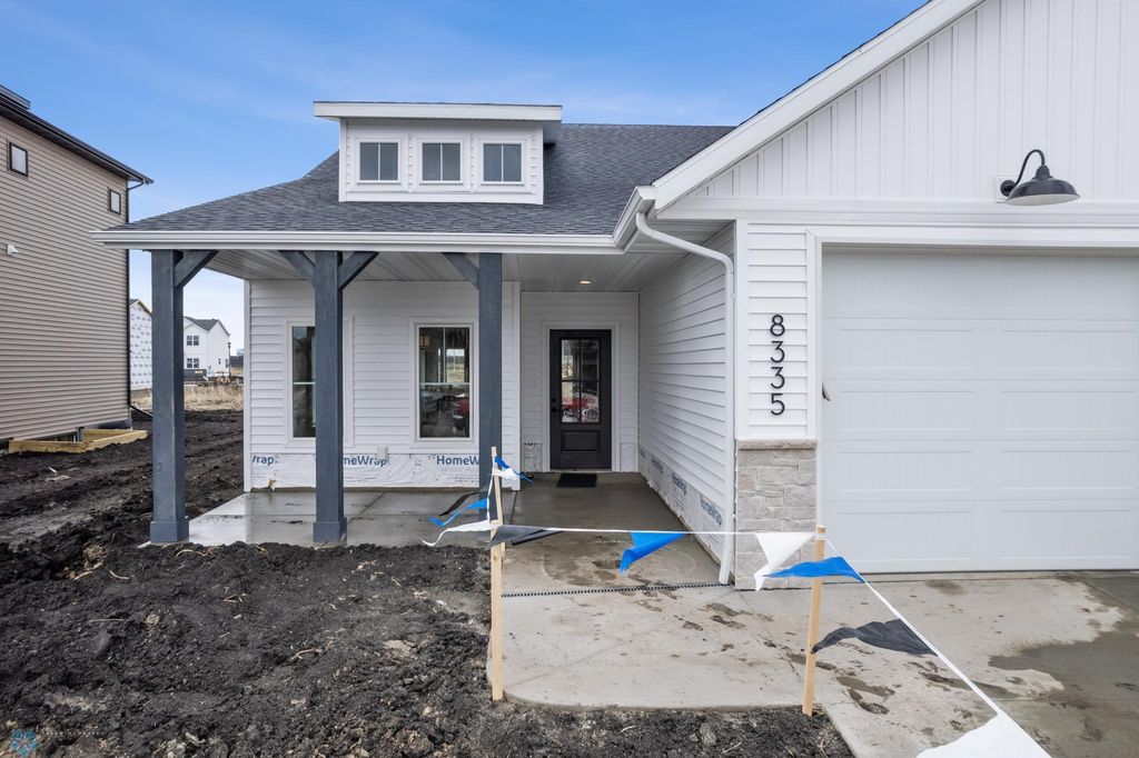 Photo of 233 Emma Court, Mapleton, ND 58059 (MLS # 6756439)