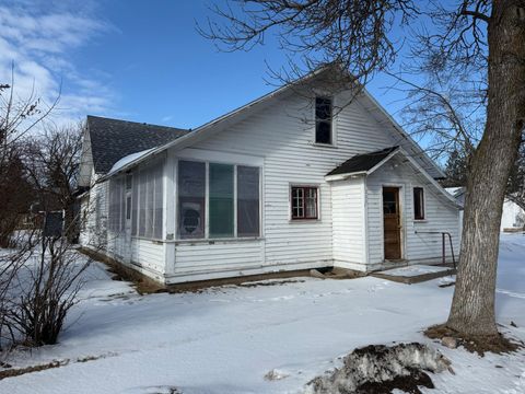 203 Jefferson Avenue Pine River MN 56474