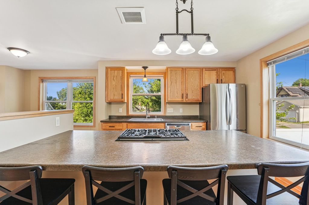 Photo of 1661 Bush Avenue, Saint Paul, MN 55106 (MLS # 6823161)