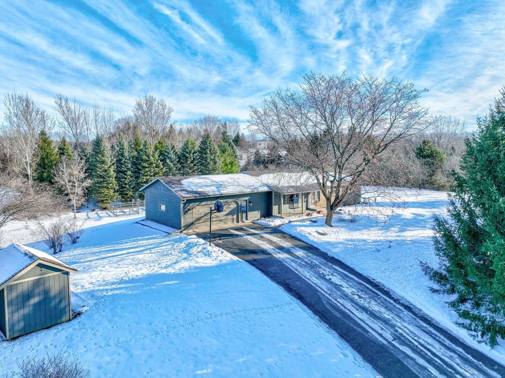 Photo of 763 Hill Farm Road, Hudson, WI 54016 (MLS # 7003459)