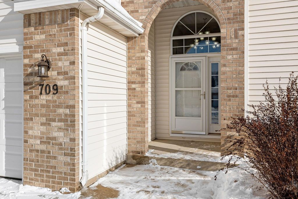 Photo of 709 Greenhaven Lane NE, Owatonna, MN 55060 (MLS # 6824976)