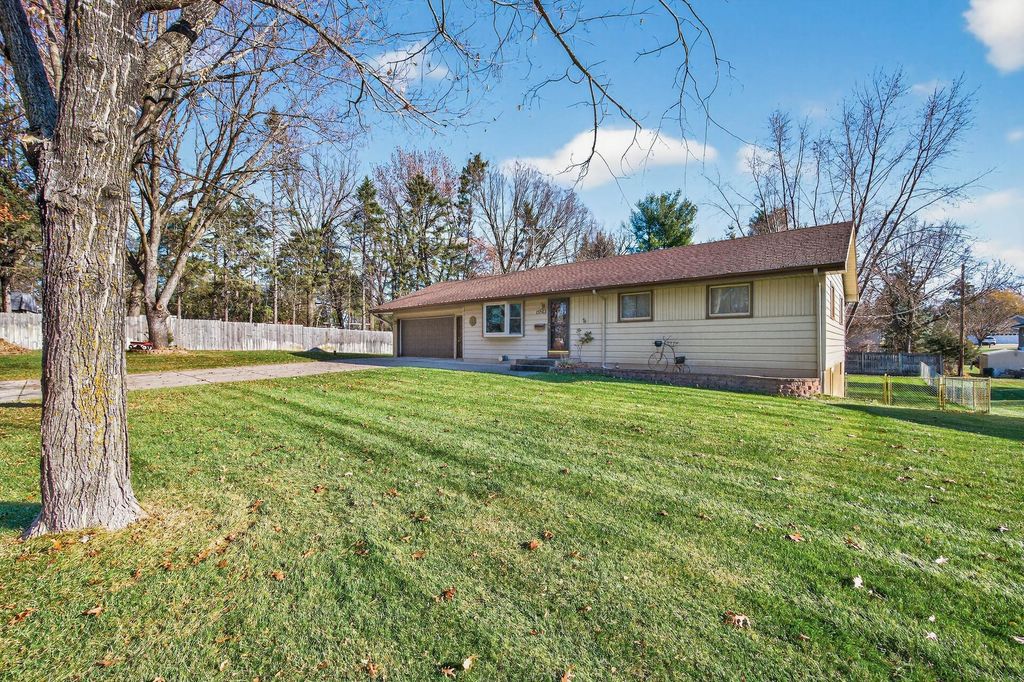 Photo of 13563 Eidelweiss Street NW, Andover, MN 55304 (MLS # 7044330)