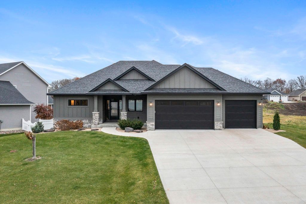 Photo of 603 Eastland Avenue SE, New Prague, MN 56071 (MLS # 7067204)