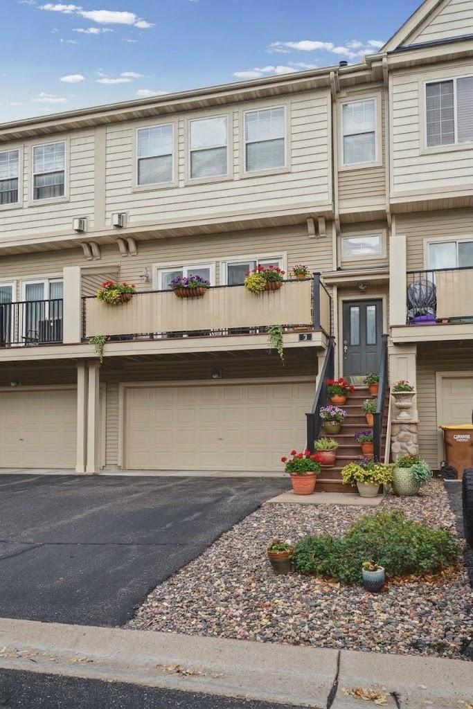 Photo of 4363 Victor Path #3, Hugo, MN 55038 (MLS # 7161603)