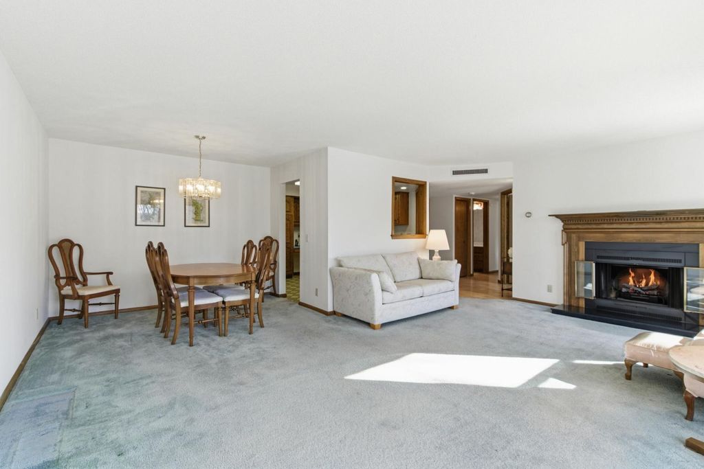 Photo of 3030 Saint Albans Mill Road #213, Minnetonka, MN 55305 (MLS # 7010290)