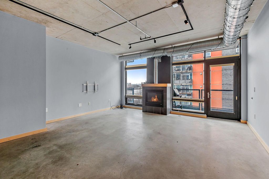 Photo of 720 N 4th Street #403, Minneapolis, MN 55401 (MLS # 7046122)
