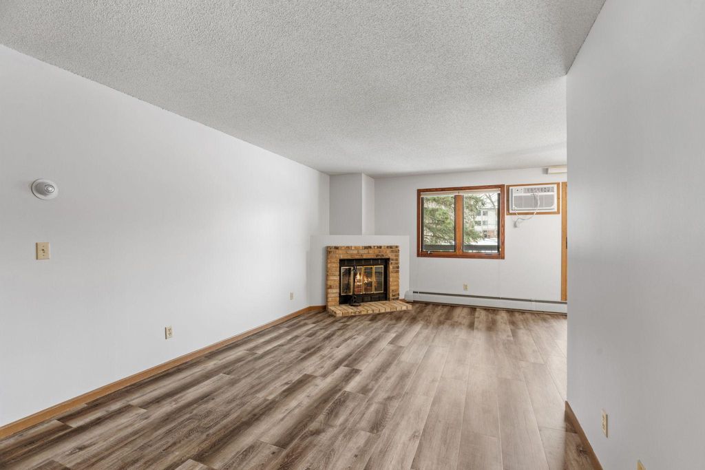 Photo of 4300 Trenton Lane N #2214, Plymouth, MN 55442 (MLS # 7030059)