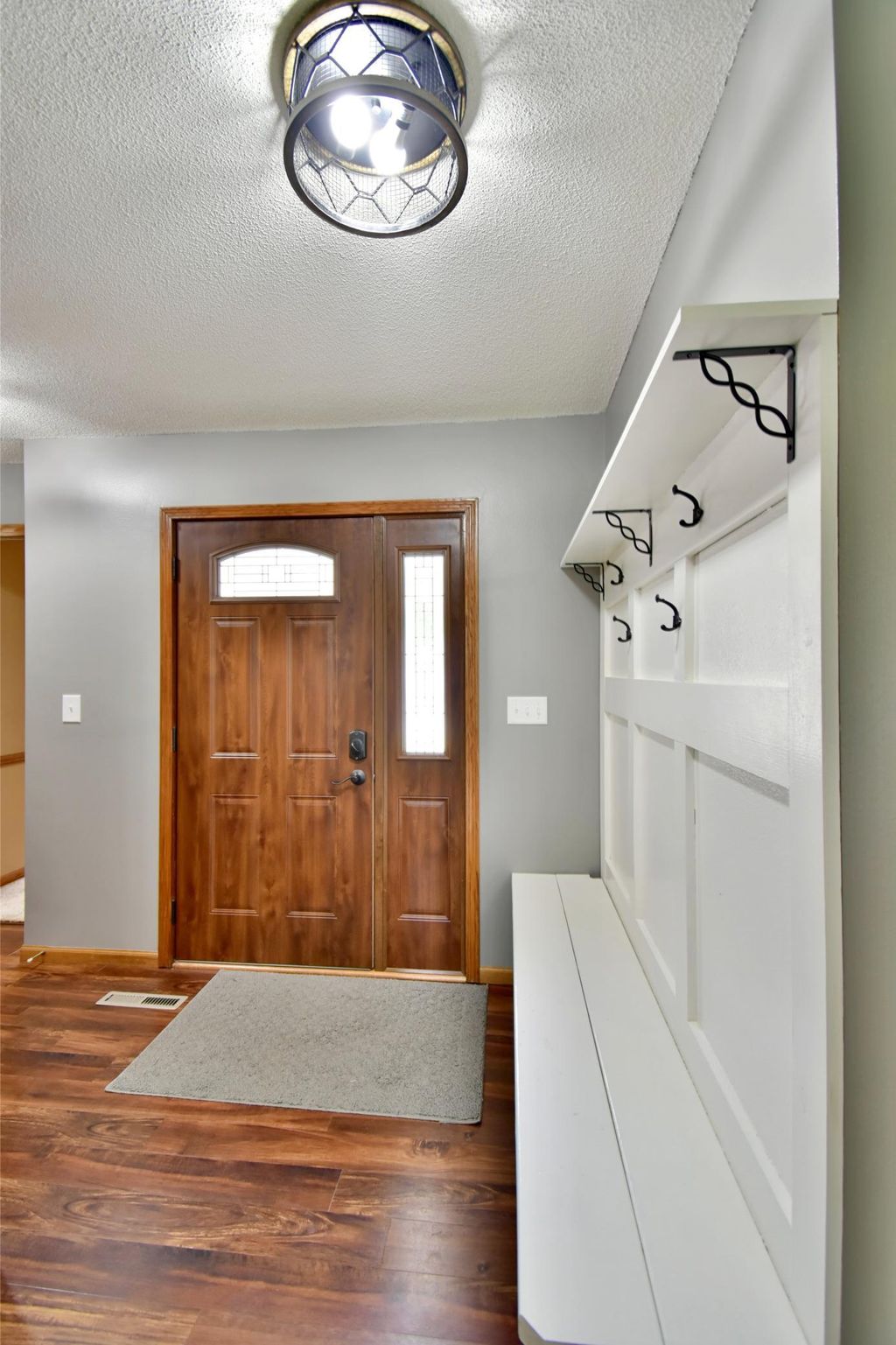 Photo of 914 Willow Grove Circle, Waite Park, MN 56387 (MLS # 7096567)