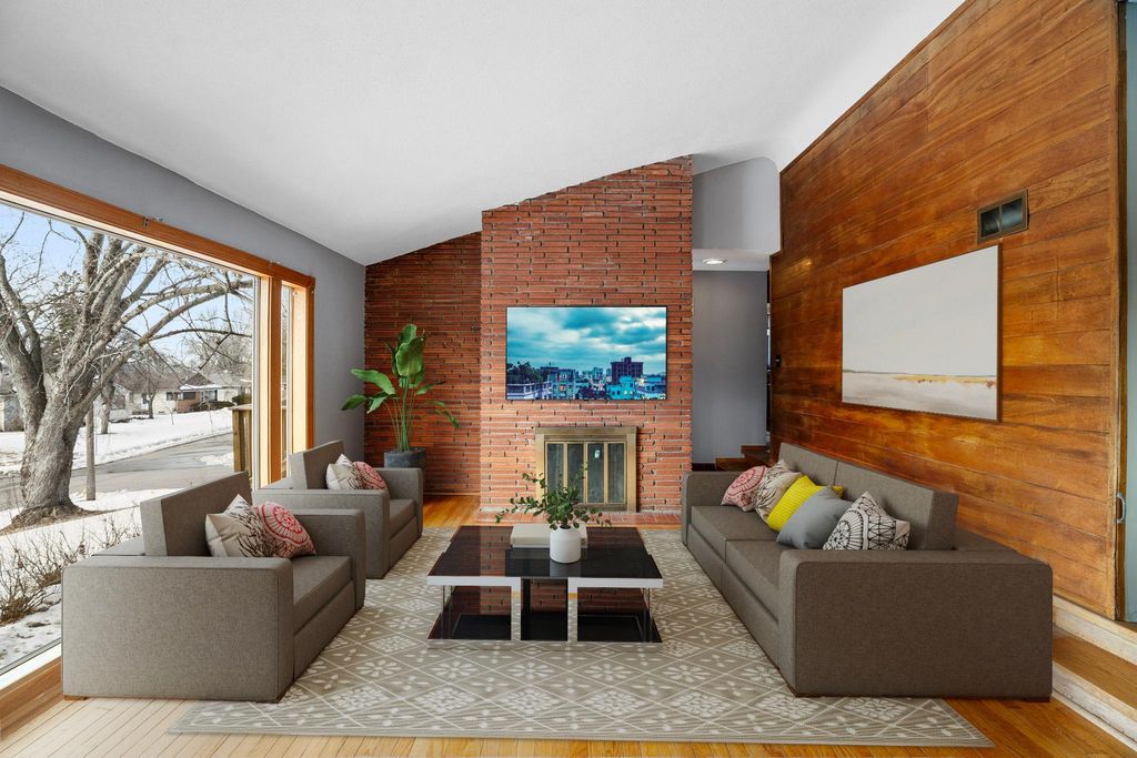 Photo of 3716 Abbott Avenue N, Robbinsdale, MN 55422 (MLS # 7021212)