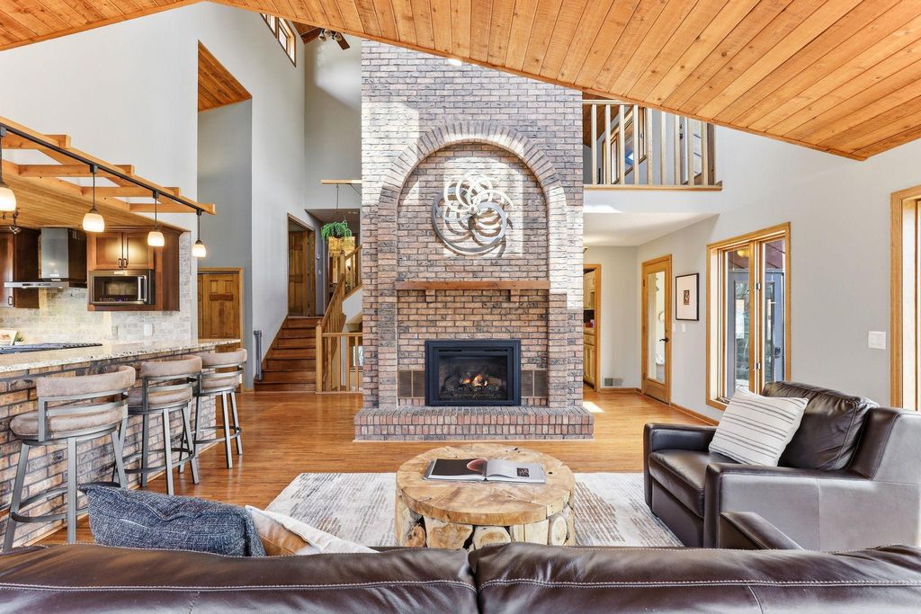 Photo of 1180 Kinglet Court, Eagan, MN 55123 (MLS # 7061810)