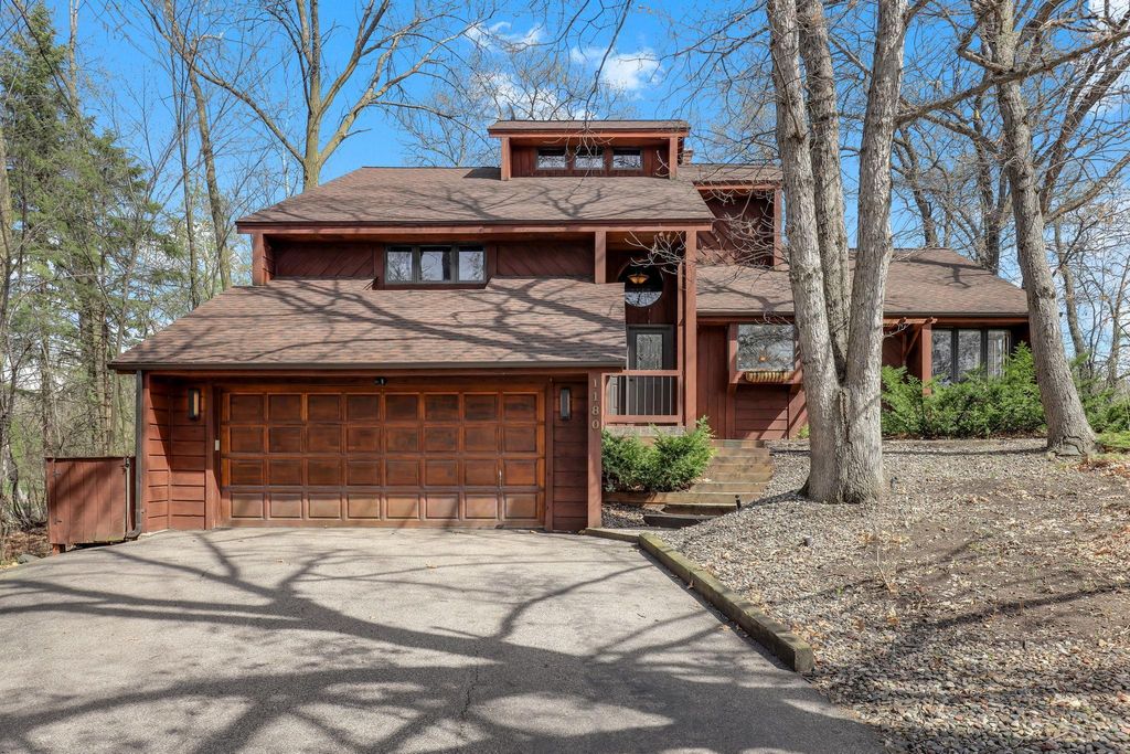Photo of 1180 Kinglet Court, Eagan, MN 55123 (MLS # 7061810)