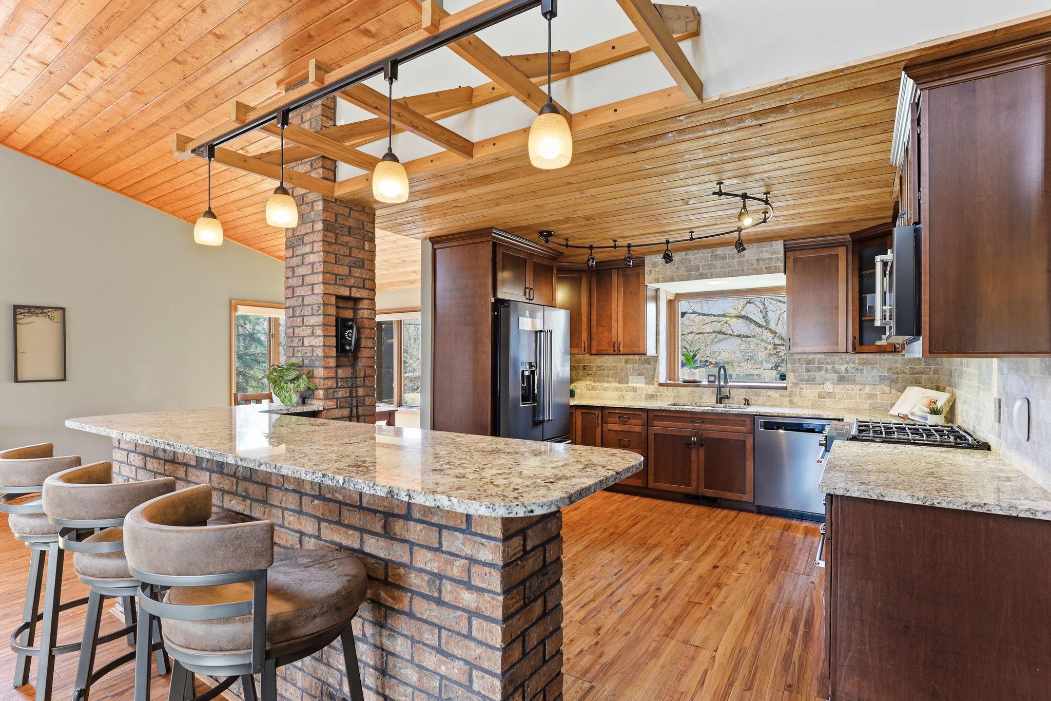 1180 Kinglet Court