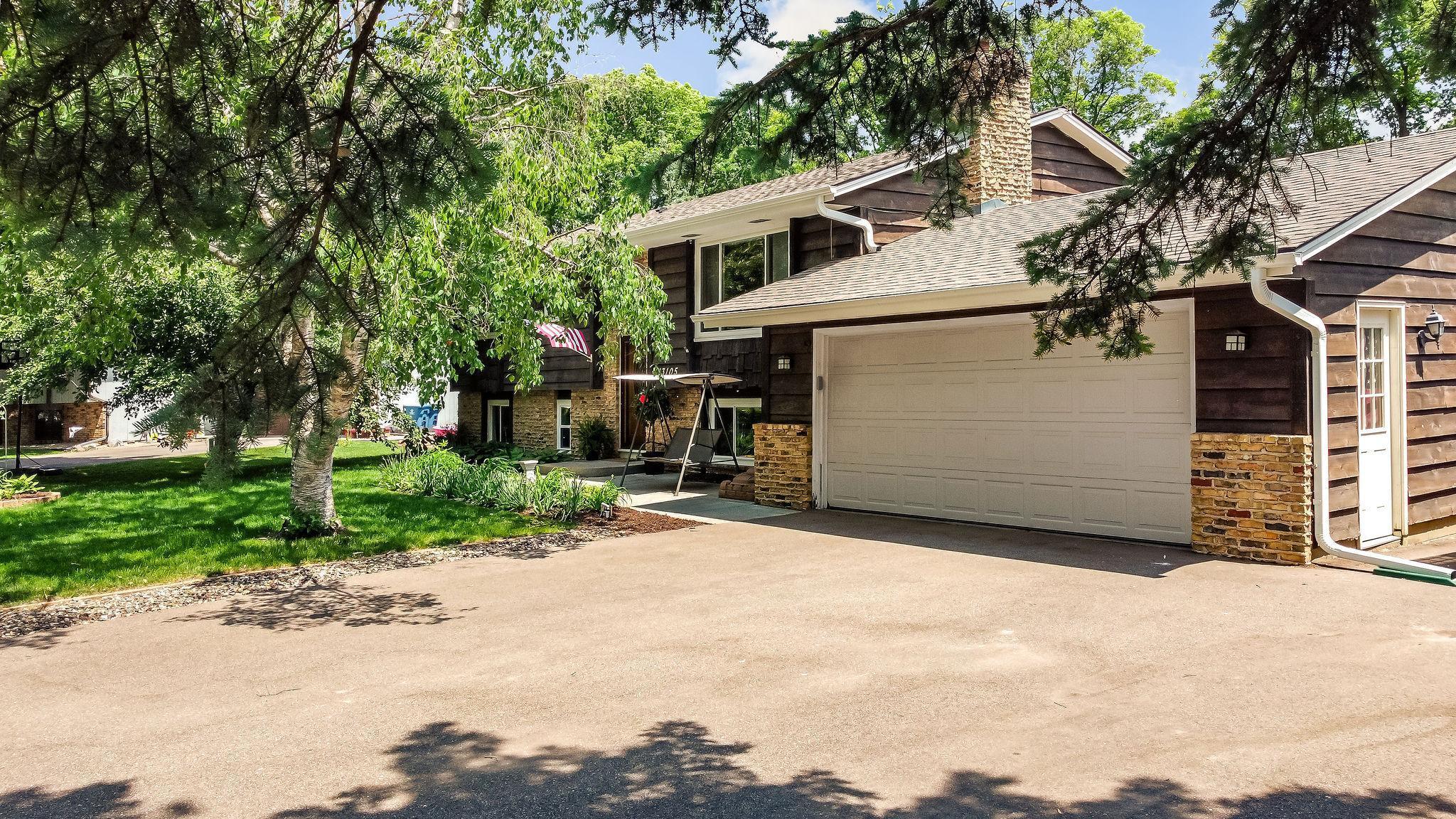 13105 E Manor Boulevard