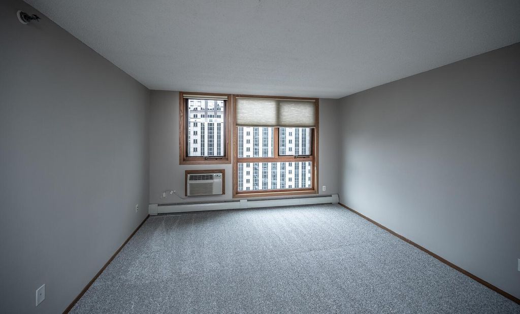 Photo of 433 S 7th Street #1819, Minneapolis, MN 55415 (MLS # 7036661)