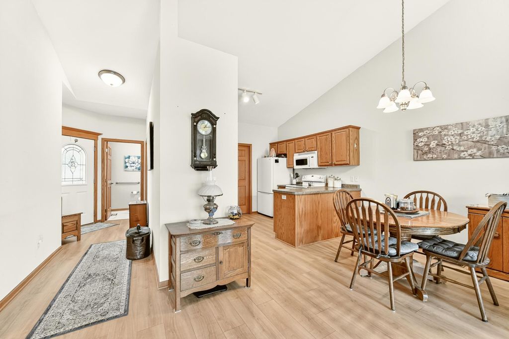 Photo of 4207 Redhawk Drive SE, Rochester, MN 55904 (MLS # 7087004)