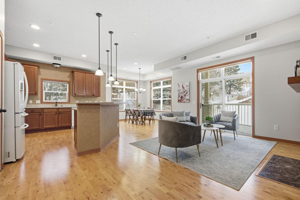 Photo of 1256 County Road D E #104, Maplewood, MN 55109 (MLS # 7026799)