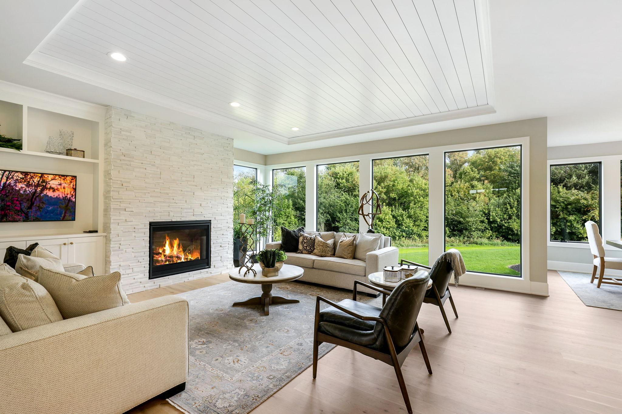 3941 White Oak Lane