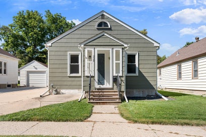 338 Highland Avenue Owatonna MN 55060