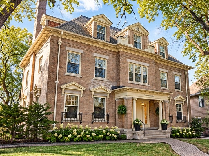Photo of 300 Ridgewood Avenue #4, Minneapolis, MN 55403 (MLS # 7150538)