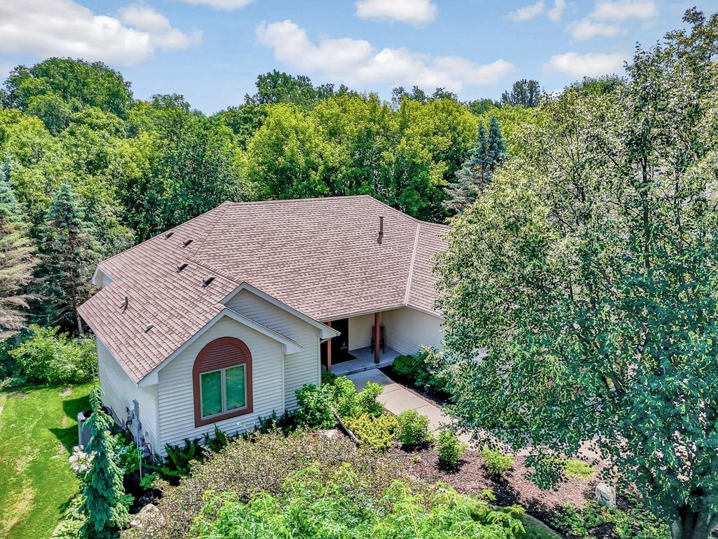 Photo of 8113 Jewel Avenue S, Cottage Grove, MN 55016 (MLS # 7099443)