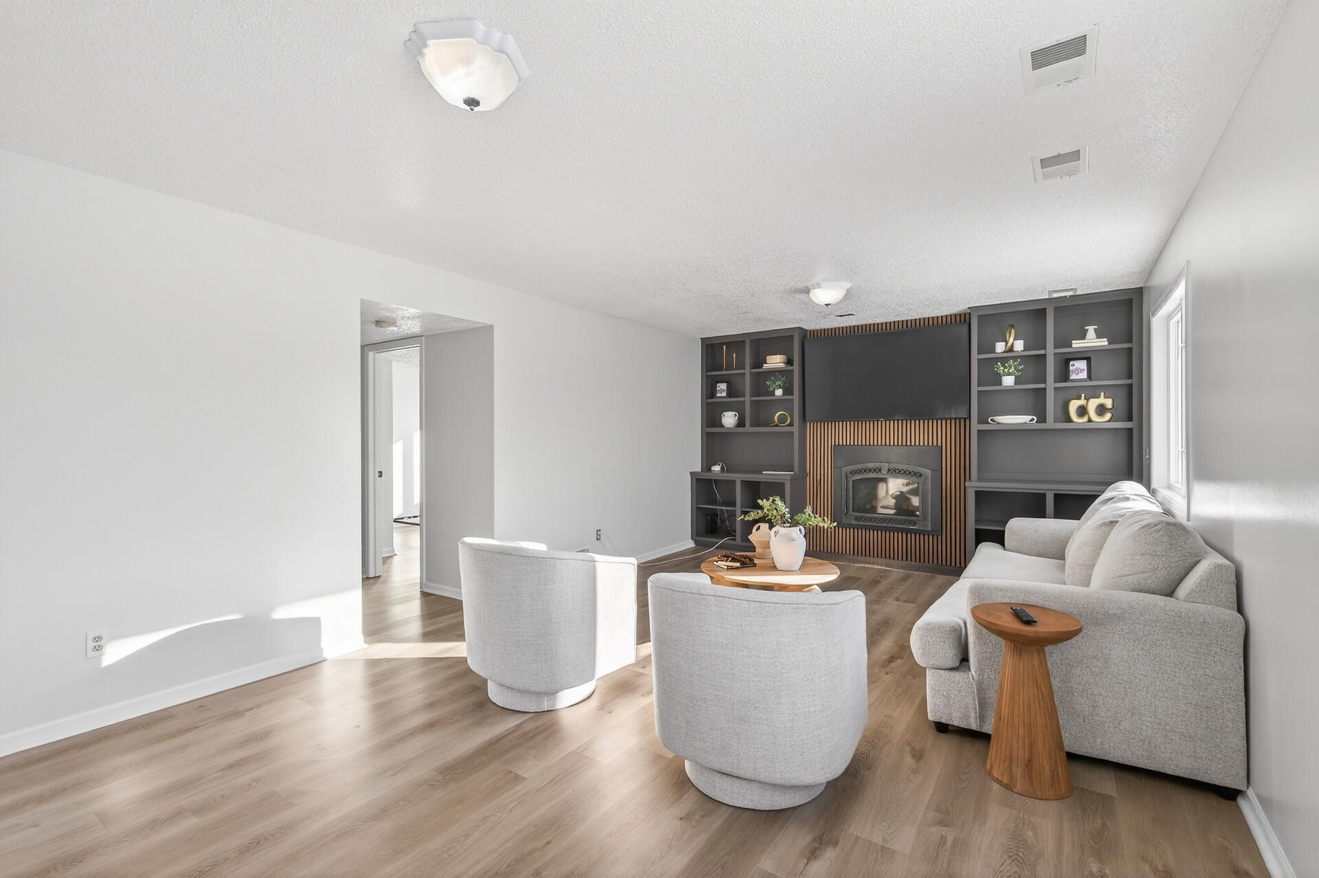 14430 Woodbridge Lane