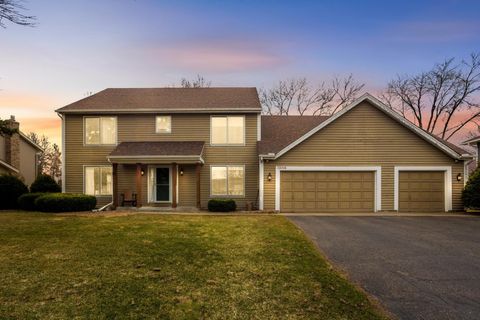 13004 Highpoint Curve Burnsville MN 55337