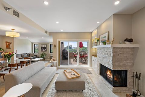 110 1st Avenue NE F412 Minneapolis MN 55413