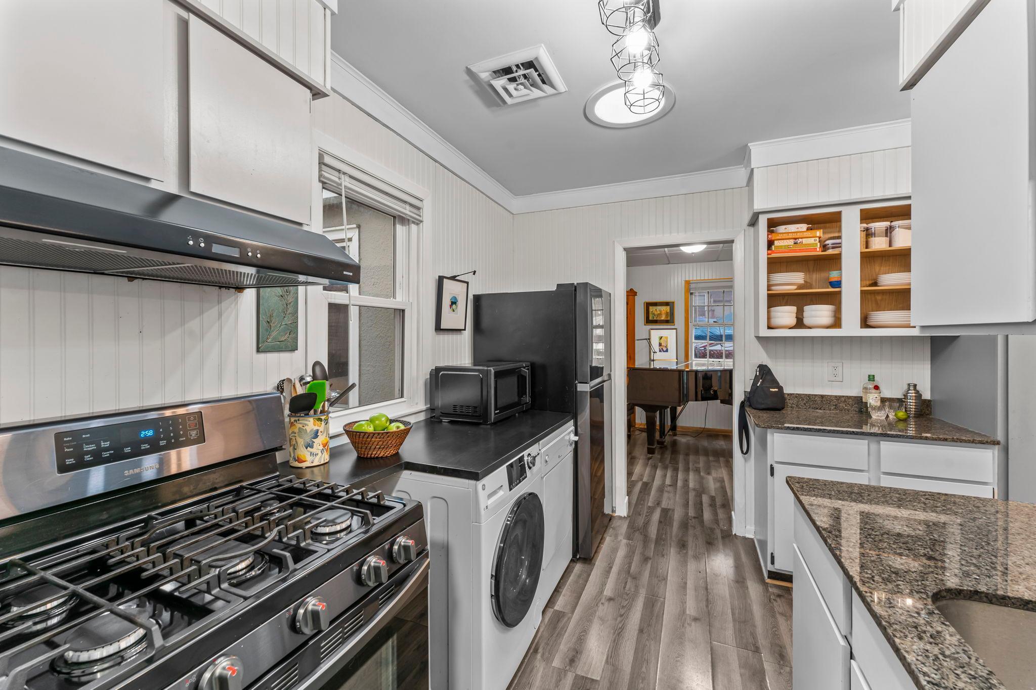 7200 Wentworth Avenue