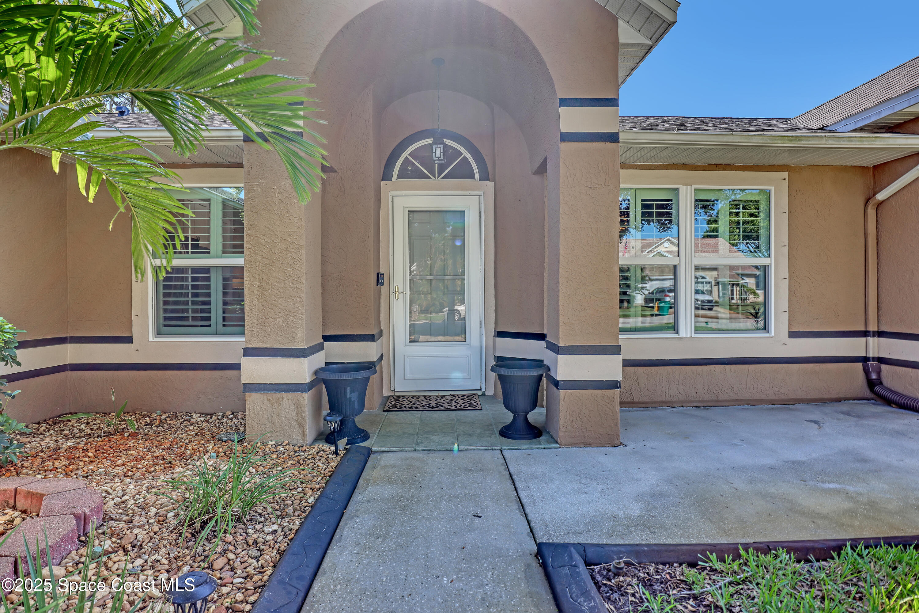 3383 Areca Palm Avenue