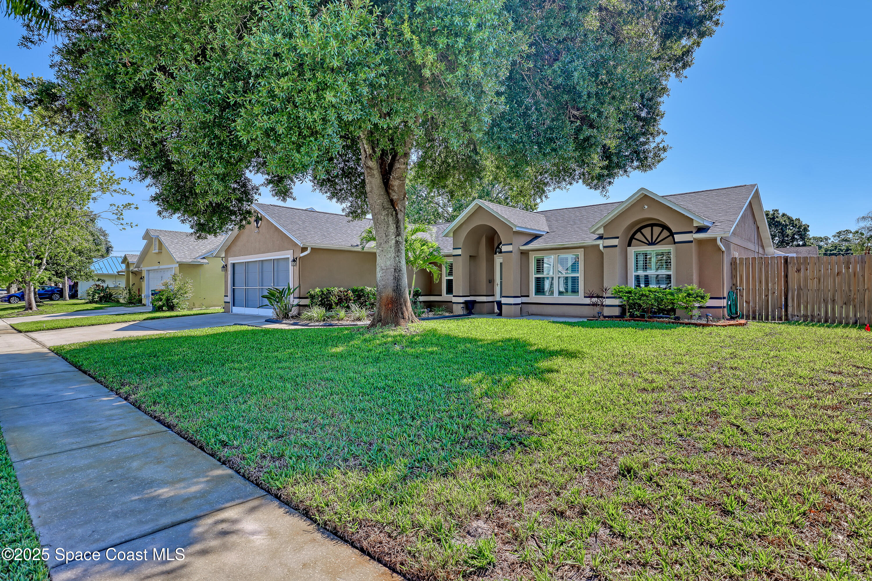 3383 Areca Palm Avenue